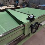 Mesa de corte industrial con posicionador fabricada a medida